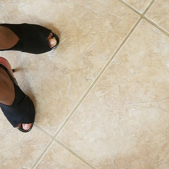 SALE! Giani Bernini 👀Peep Toe Slingbacks - Picture 6 of 7